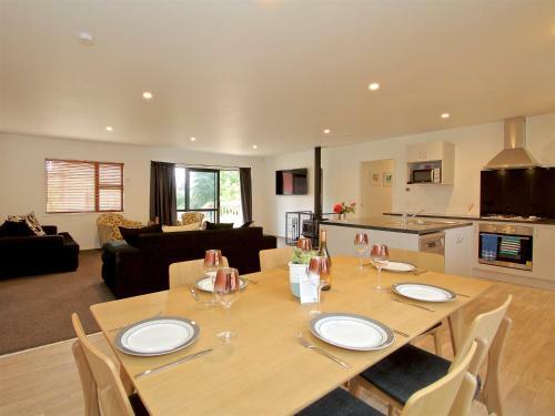 Cosy Alpine Hq - Ohakune Holiday Home