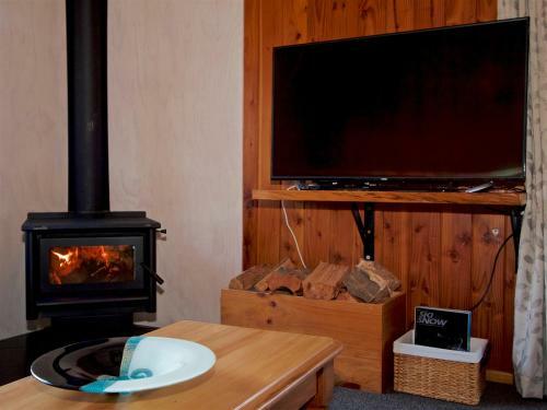 Bluebird Spa Chalet - Ohakune Holiday Home
