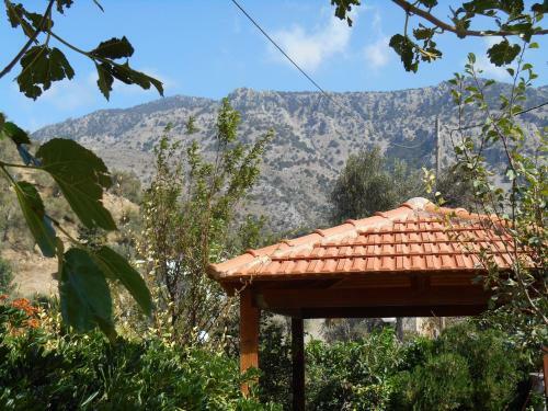 Hostal ?enonas Kourites