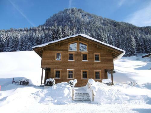 Authentic Apartment In St Gallenkirch With Sauna