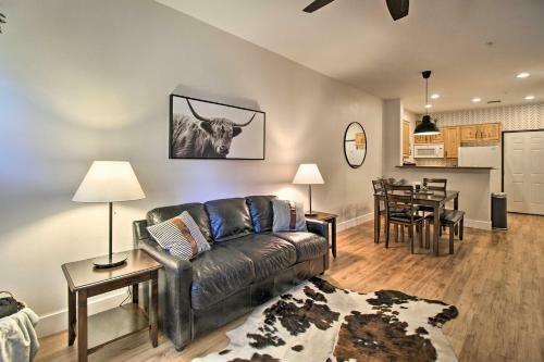 Apartamento Rustic-chic Overgaard Condo With Fishing Pond!