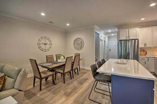 Waterfront Lake Hamilton Home With Boat Dock!