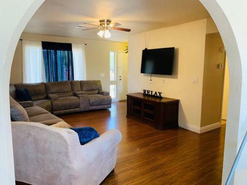 Apartamento New Phoenix Paradise Stay! - Pool Home 3 Bedroom