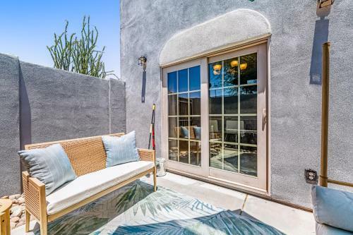 Desert Deco Delight