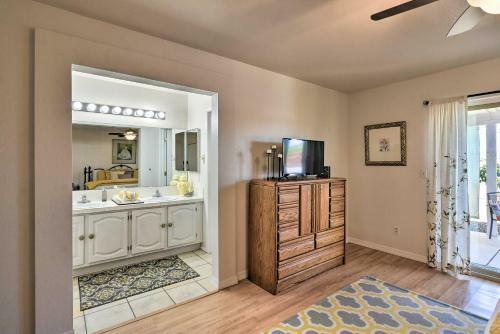 Sun-lit Tucson Digs With Private Pool And Patio!