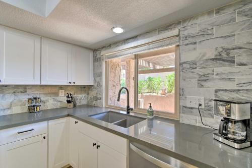 Apartamento Bright And Tidy Scottsdale Home With Pool Access!