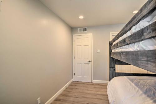 Scottsdale Abode With Pool - 3 Mi To Old Town!