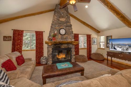 45 - Half Stone Lodge Home
