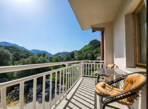 Nera-etwa Konjic 2 Room