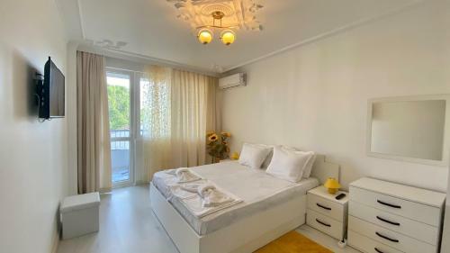 Bratanov Edelweiess Private Apartment