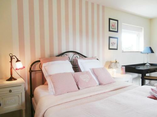 Bed & Breakfast Aux Pommiers De Livaye