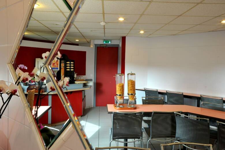 Hotel Balladins Esbly - Marne-la-vall�e