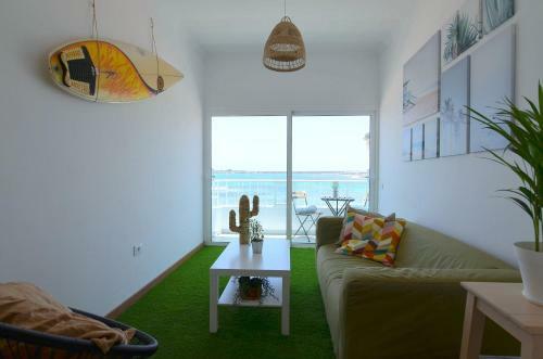 Apartamento Arinaga Arena Y Mar Beach