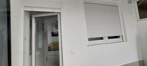 Apartamento Dos Dormitorios En Primavera Totalmente Reformado