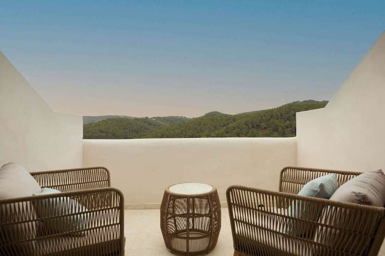 Cala San Miguel Hotel Ibiza, Curio Collection By Hilton, Adults Only
