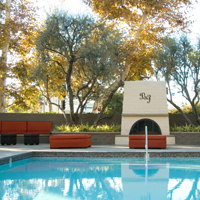 Hotel Beverly Garland Holiday Inn Un