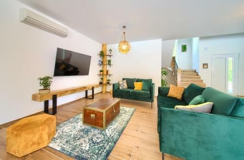Villa Green Pearl