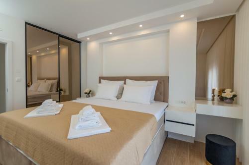 Brand New Luxury Villa Lukas & Private Pool
