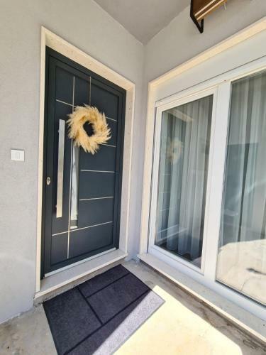 Novouredjeni Apartman U Imotskom