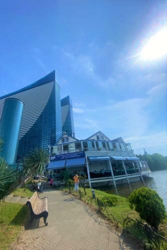 Batumi Colored Pebbles Beach & Sea View Aparthotel