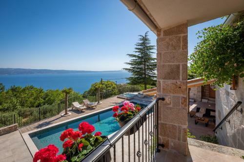 Villa Adriatic Stone Residence
