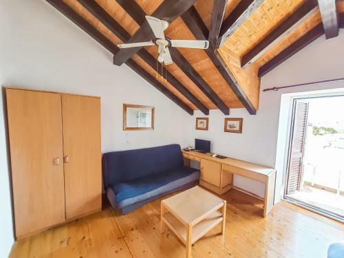 Apartments First Row By The Sea Jezera Murter