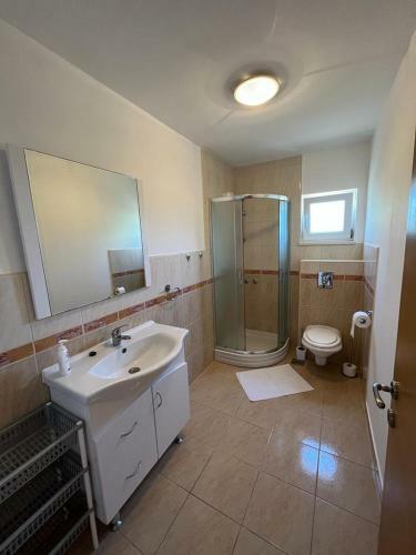 M A Apartments