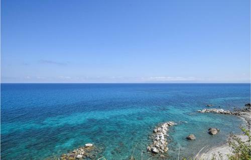 Beautiful Apartment In Isca Marina With 1 Bedrooms