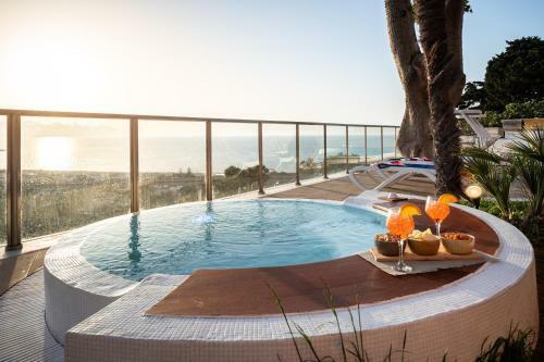 Villa Vista Mare Con Piscina Riscaldata A Trappeto