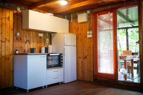 Marine House Makis