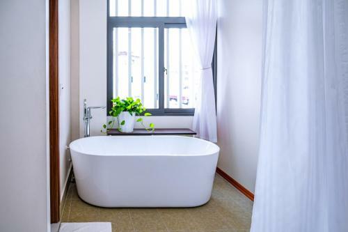 The King Hotel - Condotel Thai Nguyen