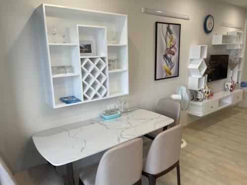 V Luxury Goldcoast Apartment Nha Trang
