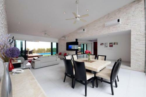 �maravillosa Casa Cerca de La Playa!
