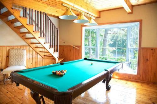 Villa Chic Antique, Bord de Lac � 30 Min de Tremblant