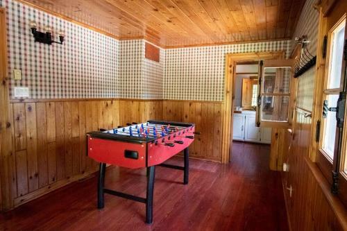 Villa Chic Antique, Bord de Lac � 30 Min de Tremblant