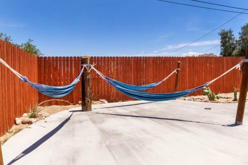 Joshua Tree Backyard Retreat - Walk To Shops And Restaurants