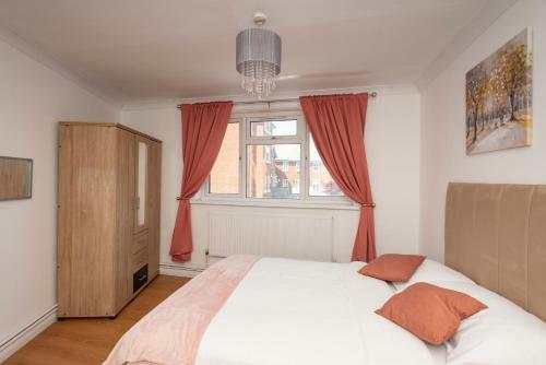 Motel Studio Apartment By Rajmoni Retrearts