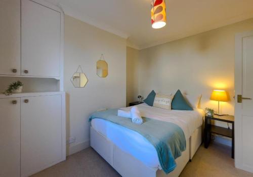 The Elms By My Getaways