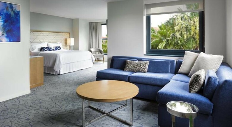 Hotel Walt Disney World Swan