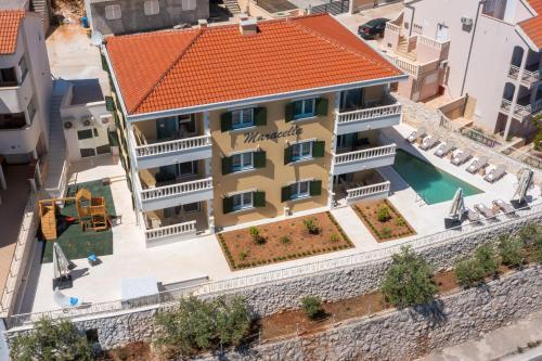Apartments Villa Maracella