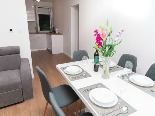 Apartment Matea