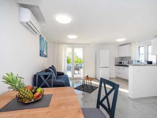 Apartment Ilux-1