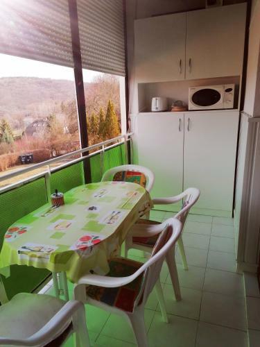 Orf?-lak Kalaphegyi Apartman