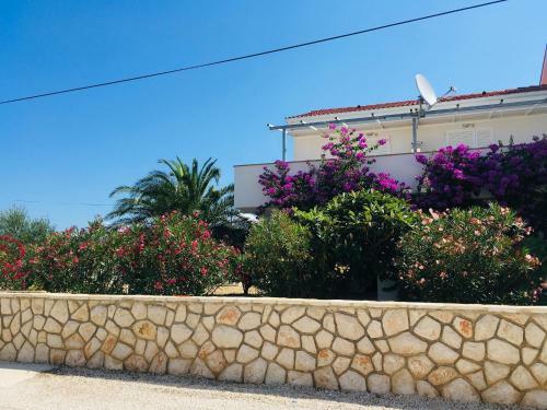 Olive Tree Apartment At Villa Mia In Novalja