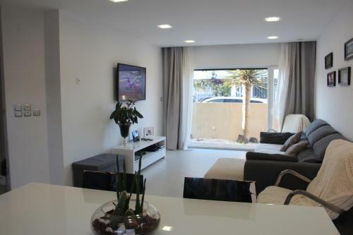 Arriba Beach & Country Villa