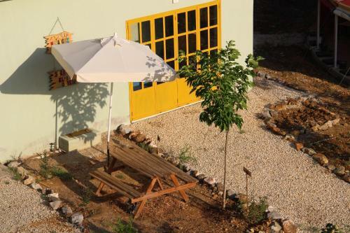 Bed & Breakfast Comfy Apart Surrounded By Nature In Kusadasi