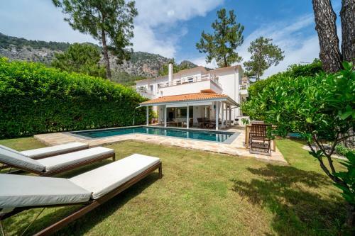 Villa Sea View & Private Pool-peony