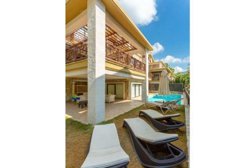 Deniz Ve Orman Manzaral? 4+2 Villa Almina