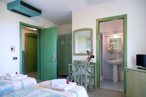 Hotel Cala Dei Pini