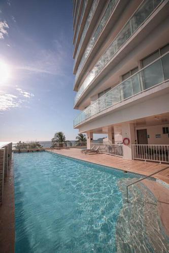 Modern Apartment With Spectacular Sea View.